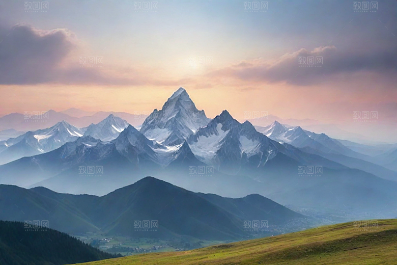 宽广开阔的山顶美景