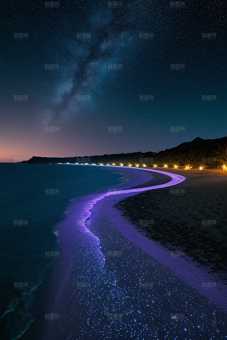 闪耀的金色爱之滩与夜空