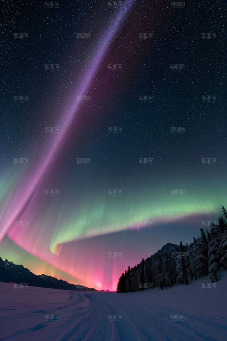 白雪飘扬中的奇幻极光