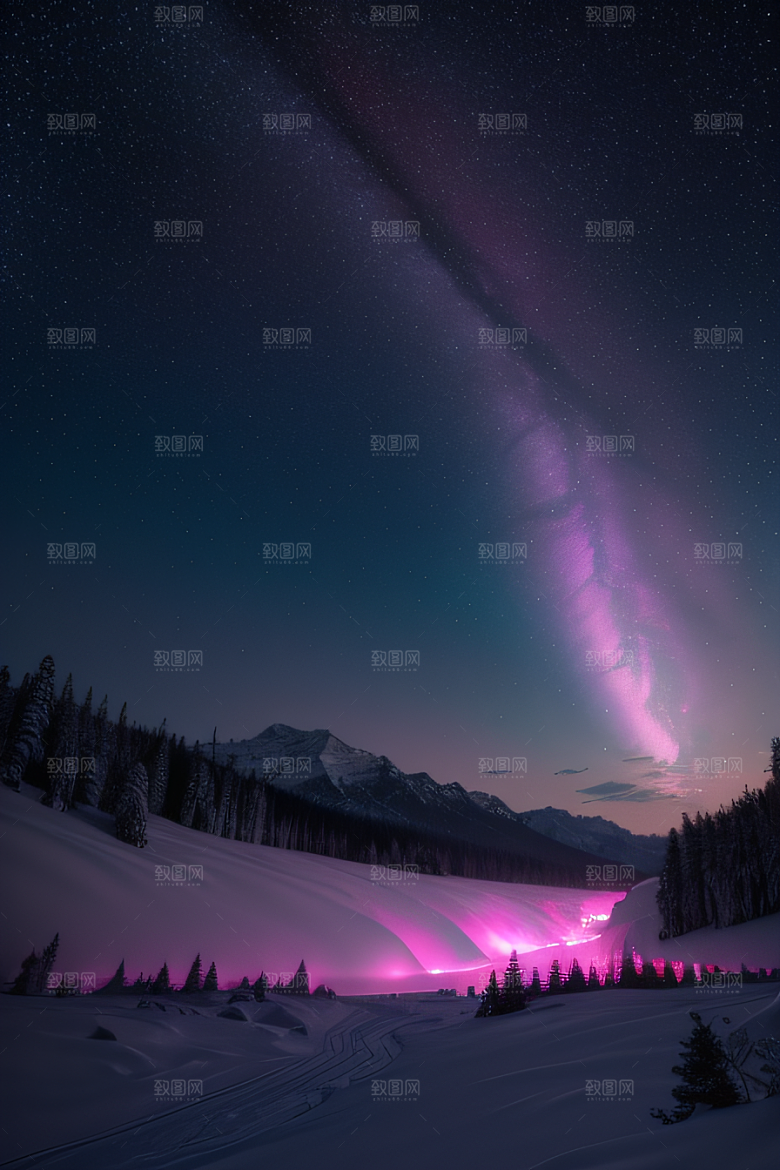 雪山下的粉色极光奇景