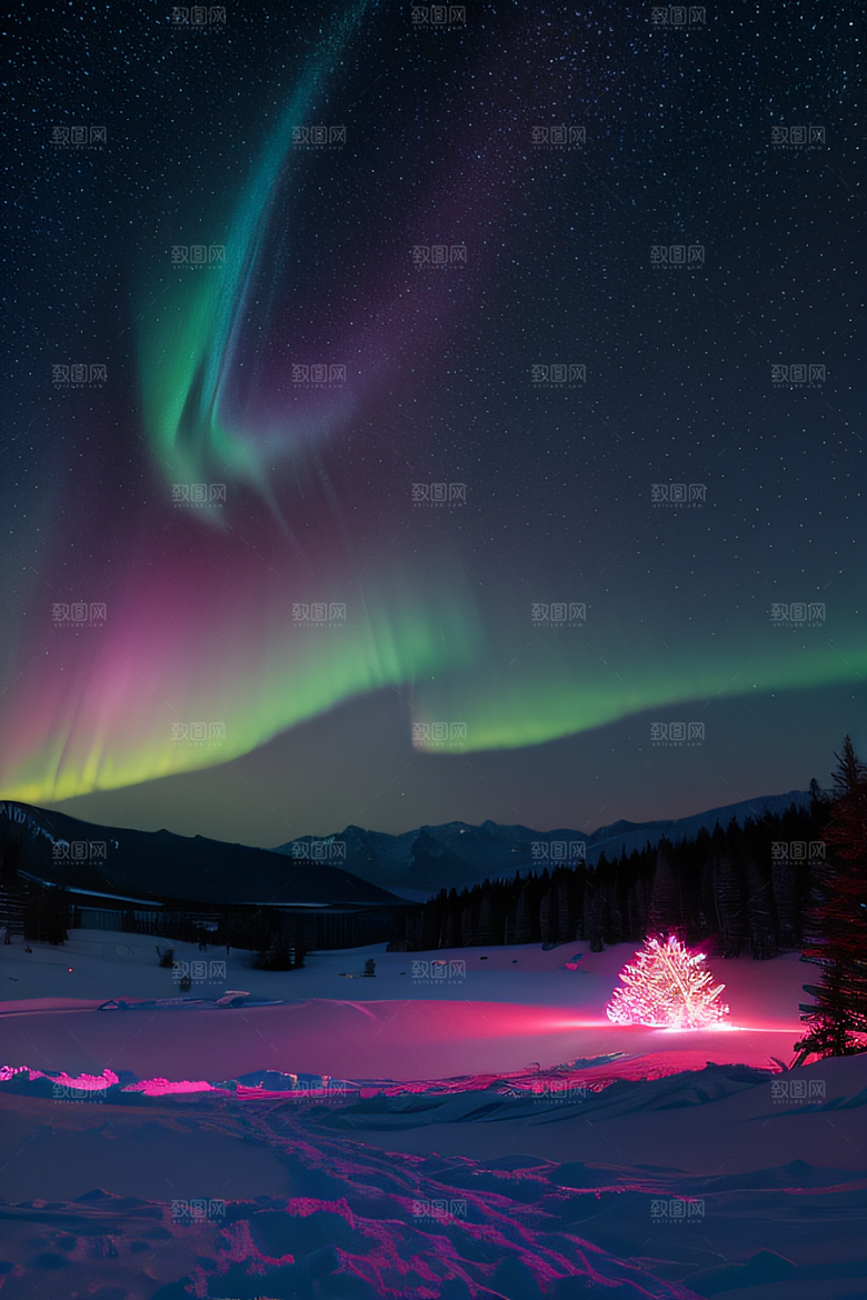 雪山下的粉色极光奇景