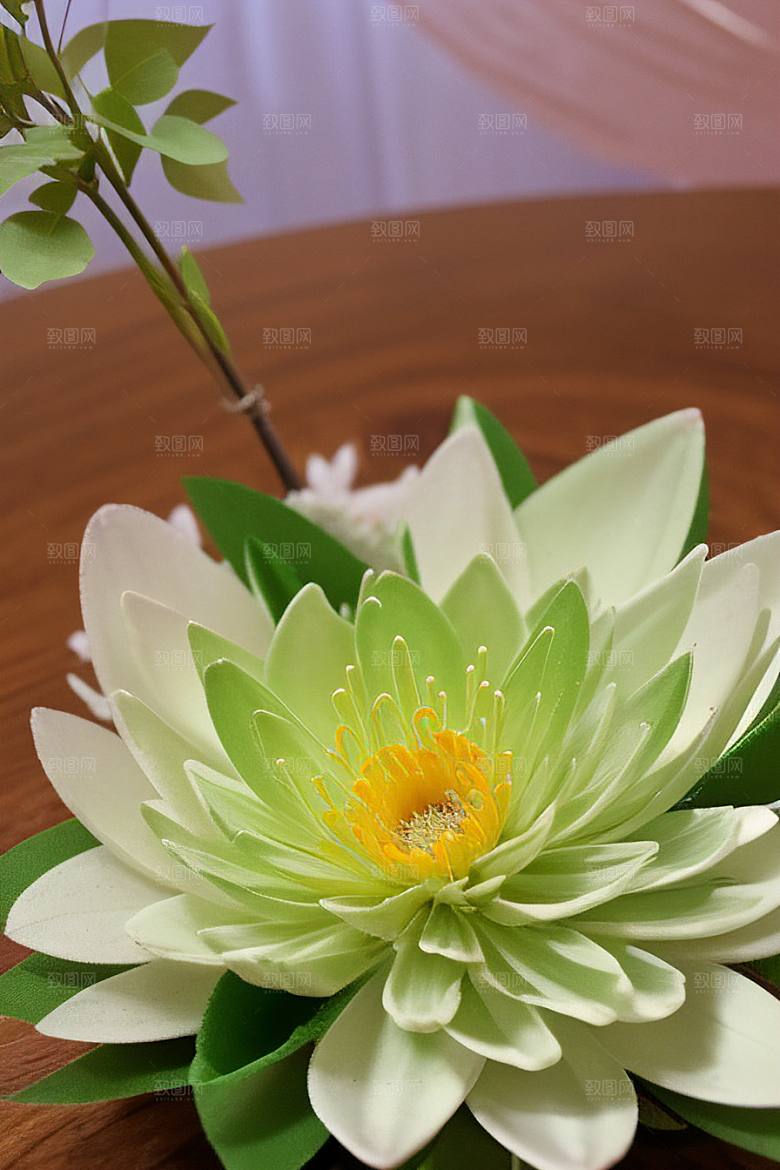 绿瓶插花大自然的精致呈现