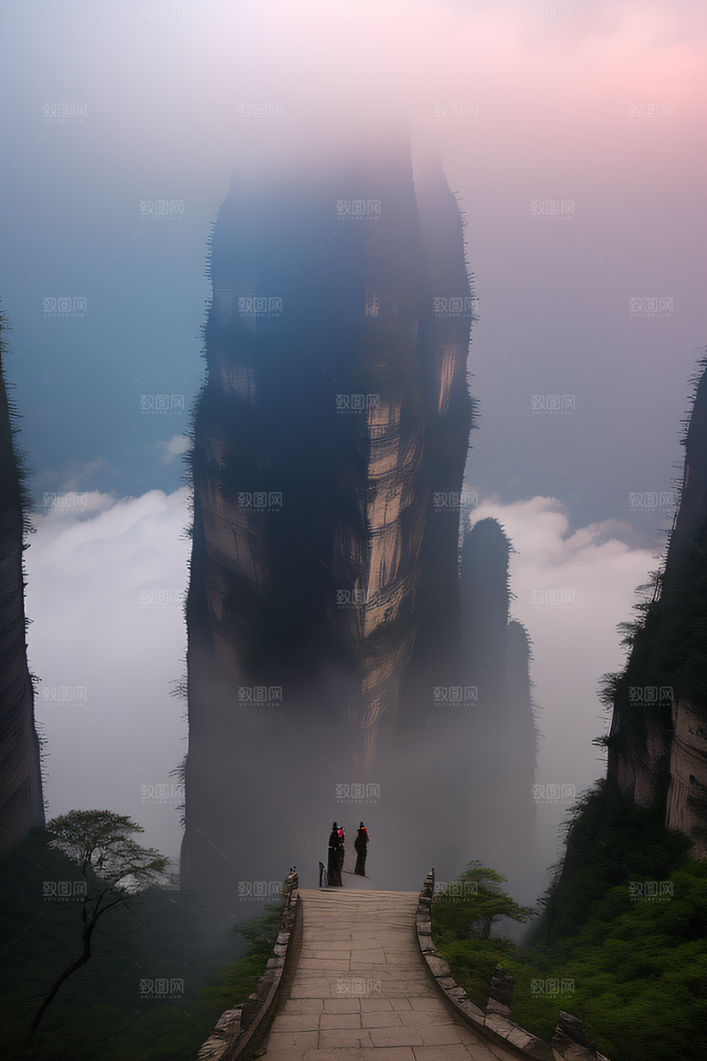 挂在脖子上的相机见证奇景
