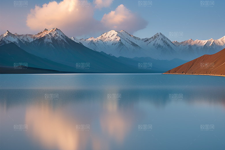 大美青海湖的湖中群岛