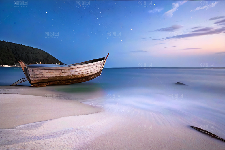 浪漫夜晚的海岸风光