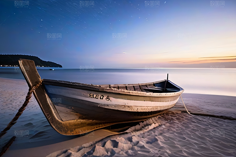 月光下的神秘沙滩美景