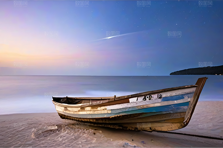 月光下的神秘沙滩美景