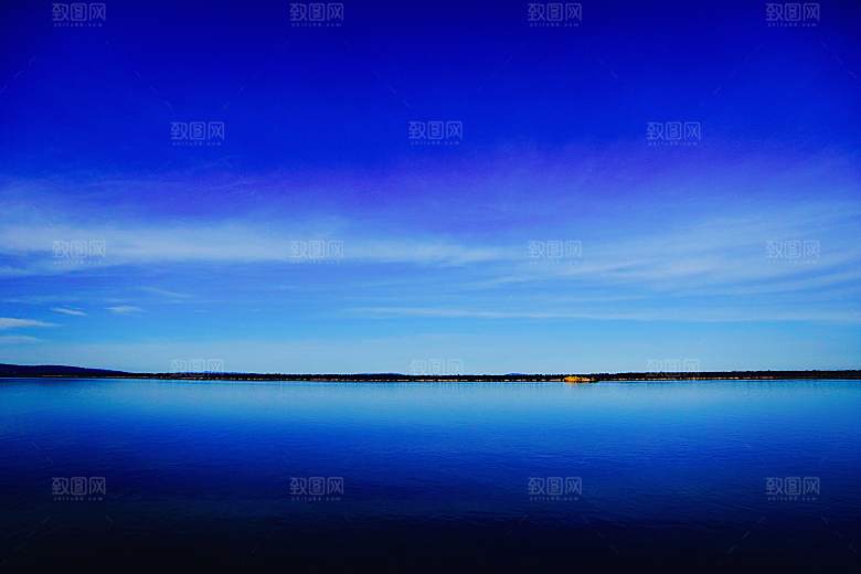 蓝色水天空海洋摄影