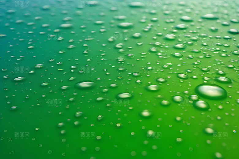 水滴水面照片与蓝天绿水数字背景图片