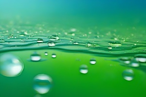 水滴水面照片与蓝天绿水数字背景图