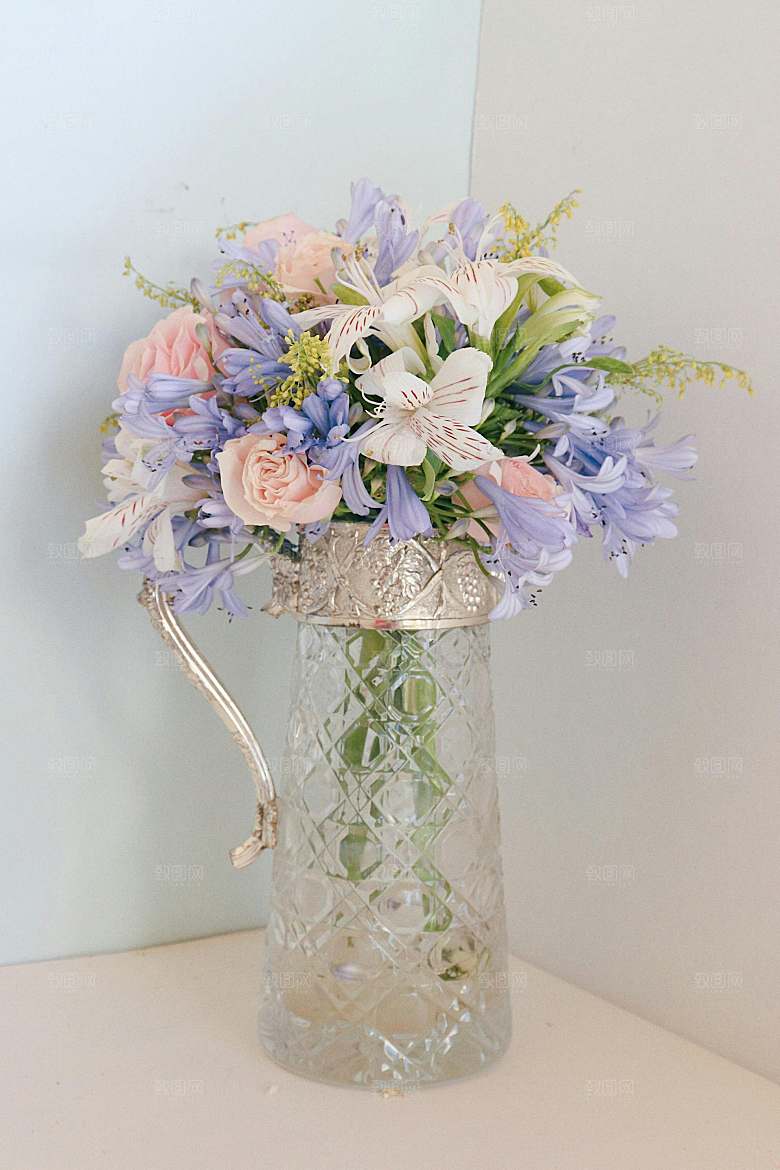 百合鲜花花束摄影素材
