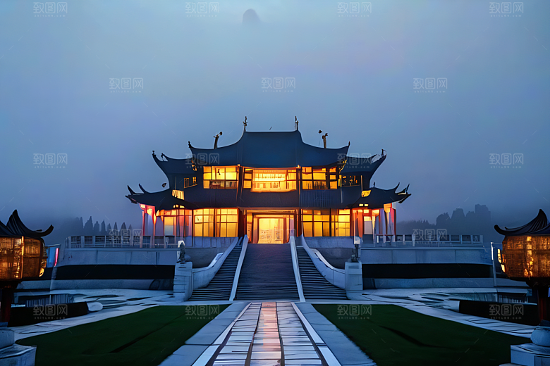 玻璃水晶宫浓雾中的超现实之美