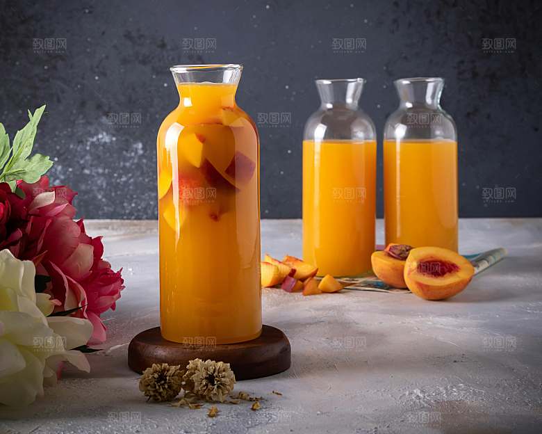 桃子果汁黄桃汁摄影