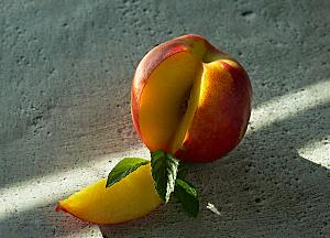毛桃红色桃子摄影