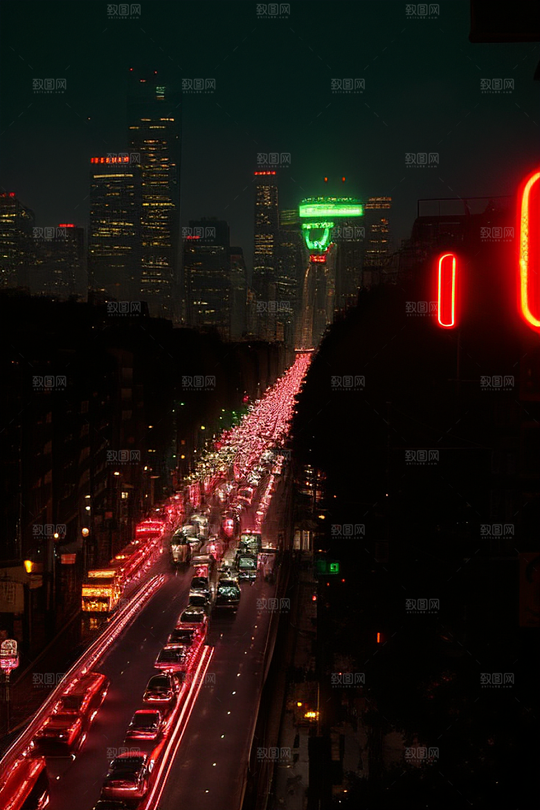 夜晚街道车流如织