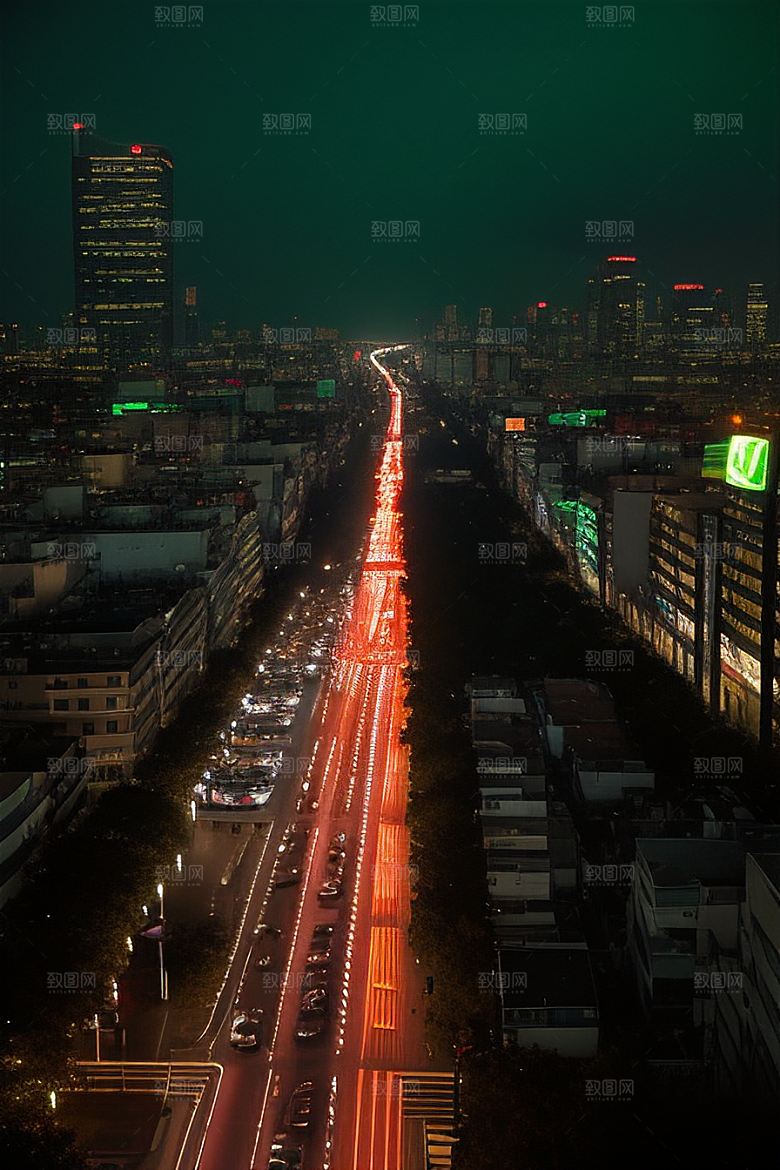 夜晚街道上繁忙车流