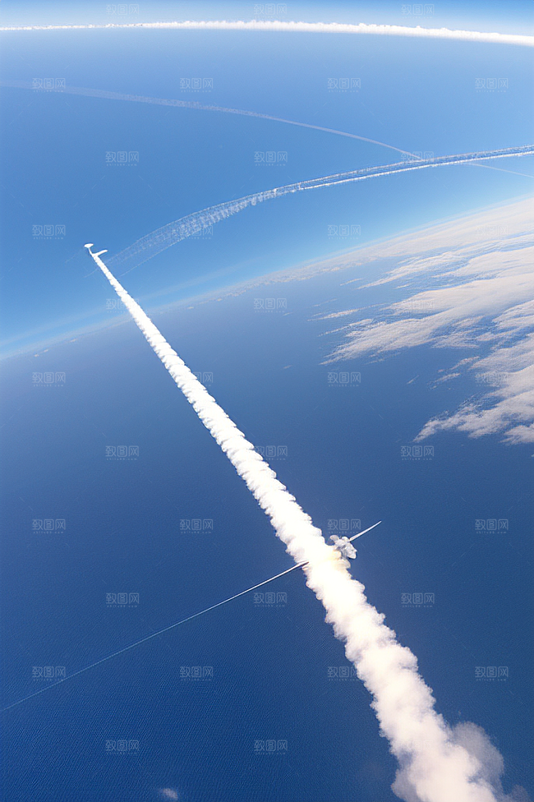 天空中飞机留下的行云流水