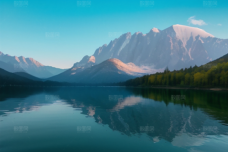 悠闲自得一叶扁舟游湖光山色