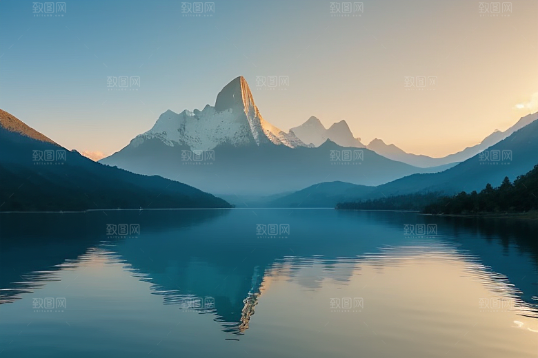 悠闲自得一叶扁舟游湖光山色