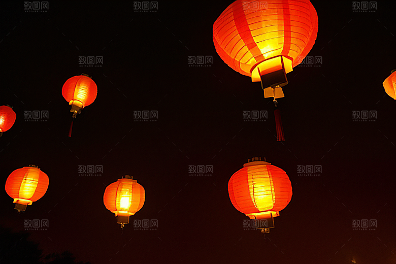 孔明灯祈福与信仰