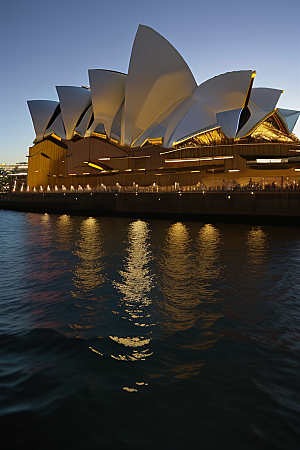 远观悉尼歌剧院的建筑魅力