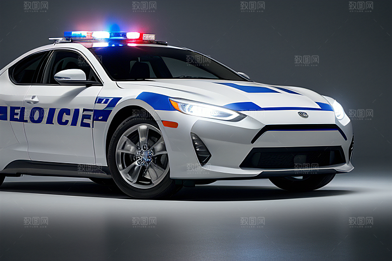 警车在逆光视角下的蓝色魅力