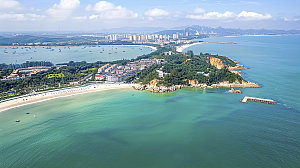 海边云彩海洋海水宁静唯美高清天空海岸