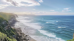 海边云彩海洋海水宁静唯美高清天空海岸