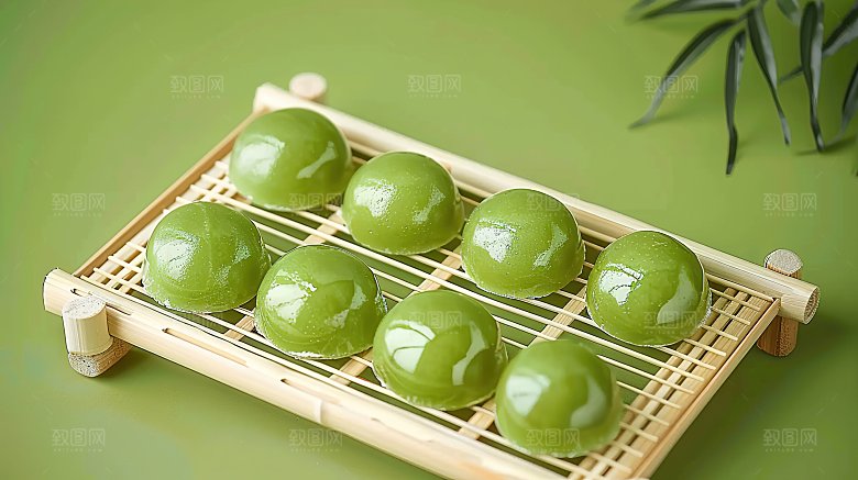 清明甜食传统摄影美食美食糕点点心青团艾草