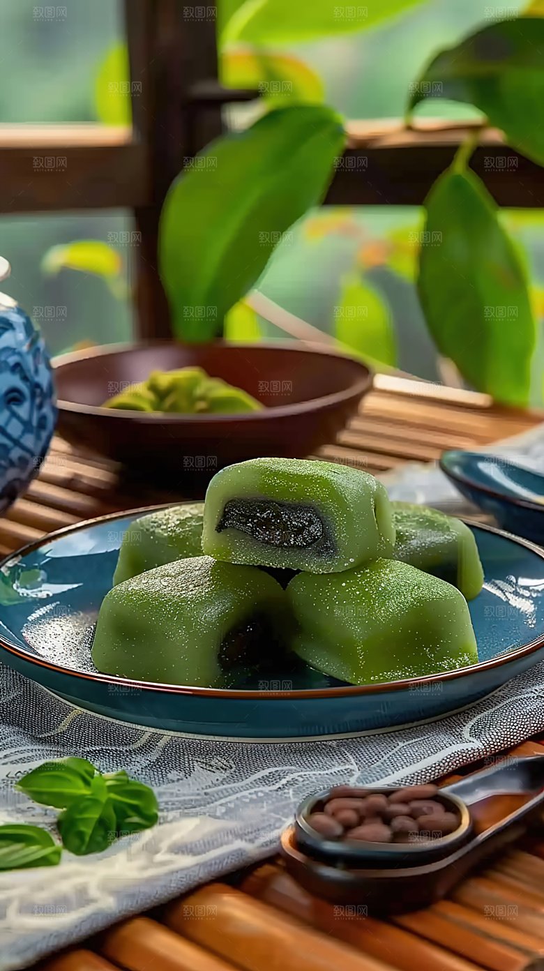 清明节日传统点心艾草美食青团绿色糕点