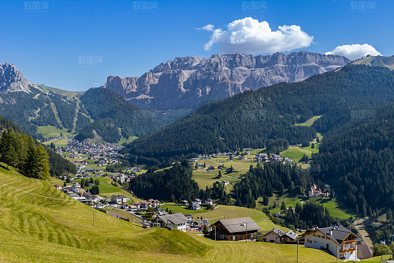欧洲乡村旅游自然风景农村封面欧洲乡村