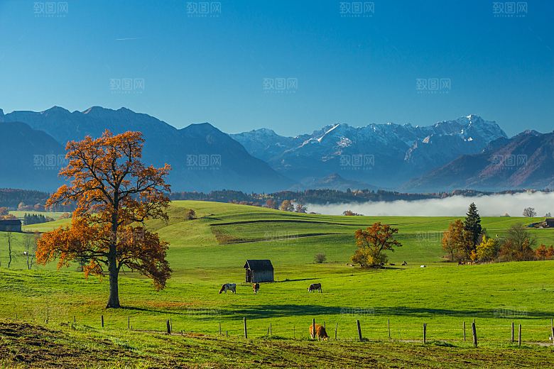 欧洲乡村旅游自然风景农村封面欧洲乡村