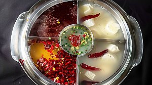 美味传统美食蔬菜中国鲜香火锅肉类麻辣