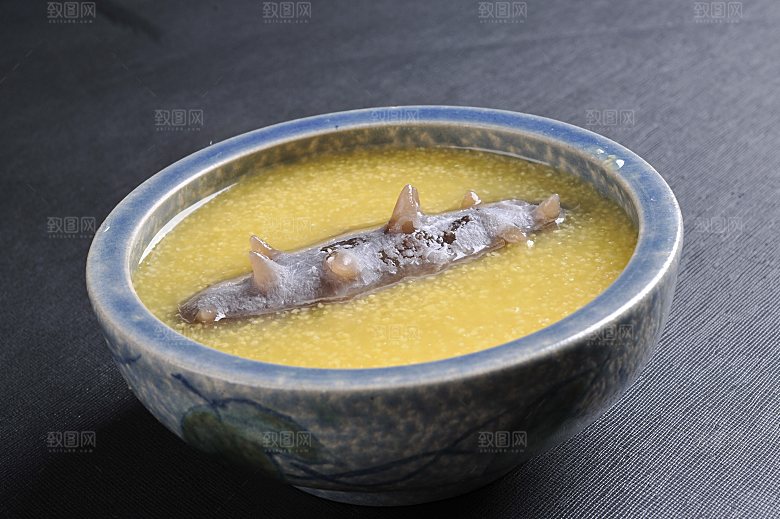苞谷糁烩辽参美食高清摄影图