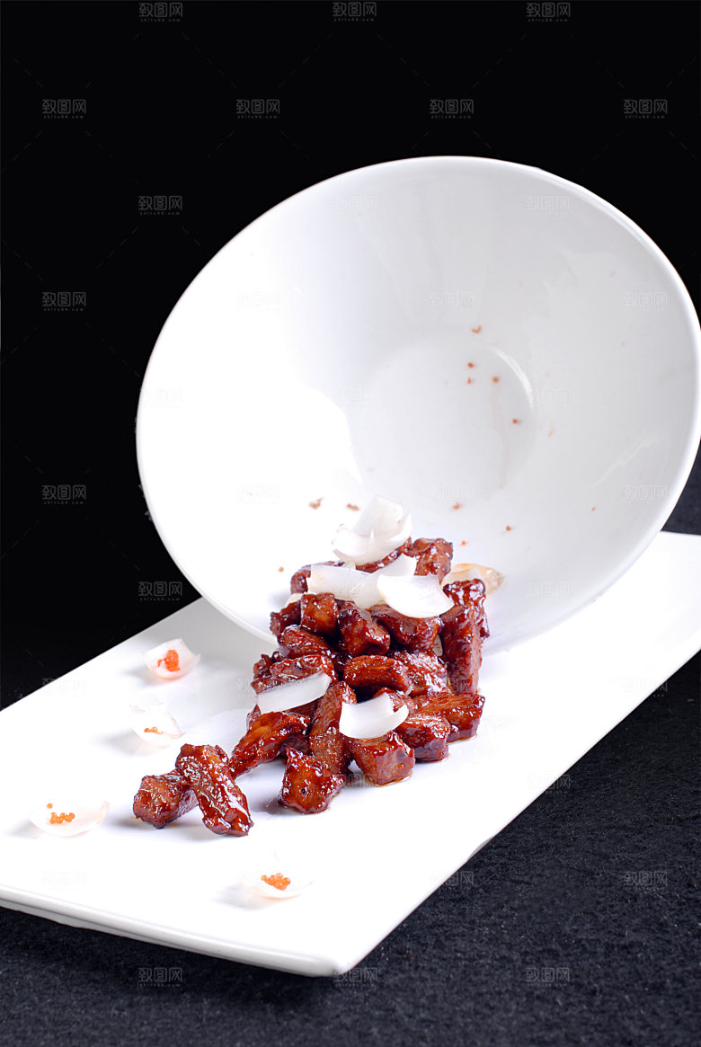 百合黑椒牛仔美食高清摄影图