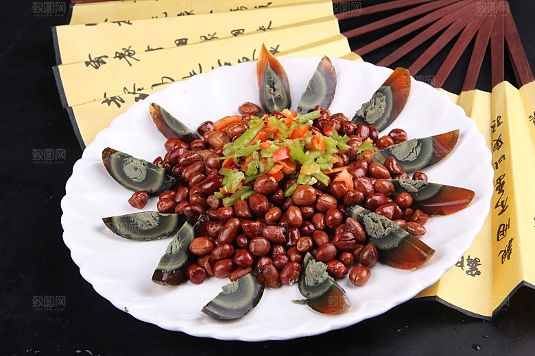 凉拌皮蛋美食高清摄影