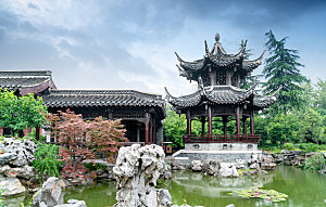 中国扬州瘦西湖的古典园林