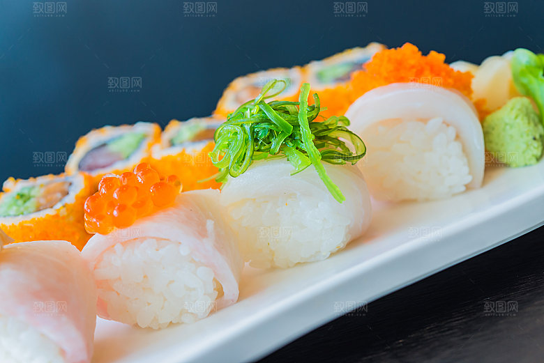 寿司高清4K美食料理寿司摆盘菜牌海报