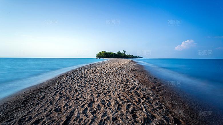 高清海景海滩沙滩海边大海蓝色海洋岛屿