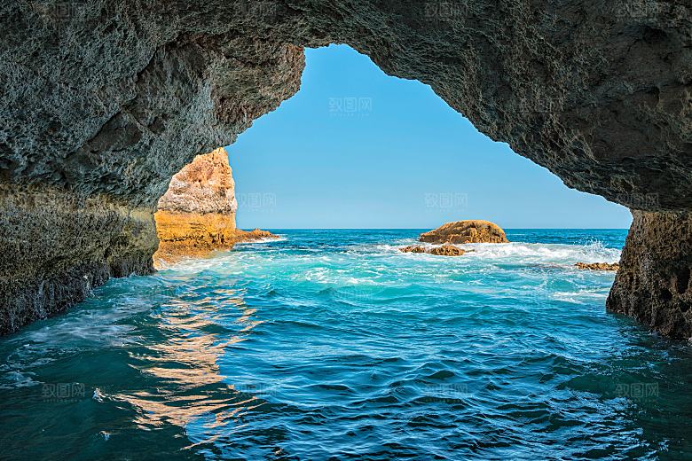 高清海景海滩沙滩海边大海洞穴蓝色海洋素材
