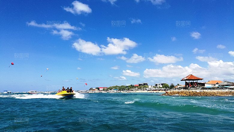 高清海景海滩沙滩海边大海蓝色海岸印尼图片