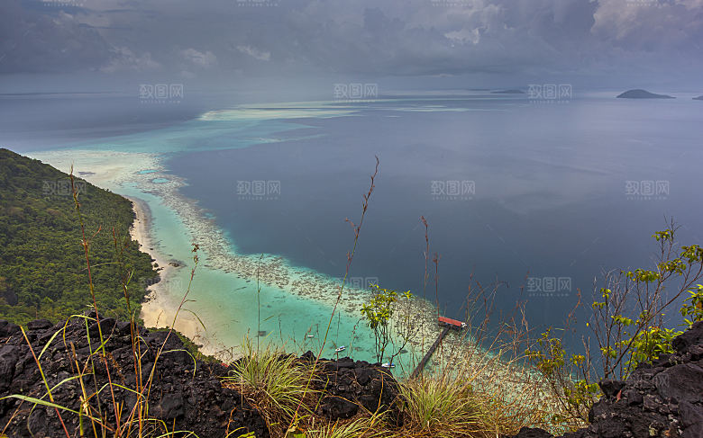 高清海景海滩沙滩海边大海蓝色海岸