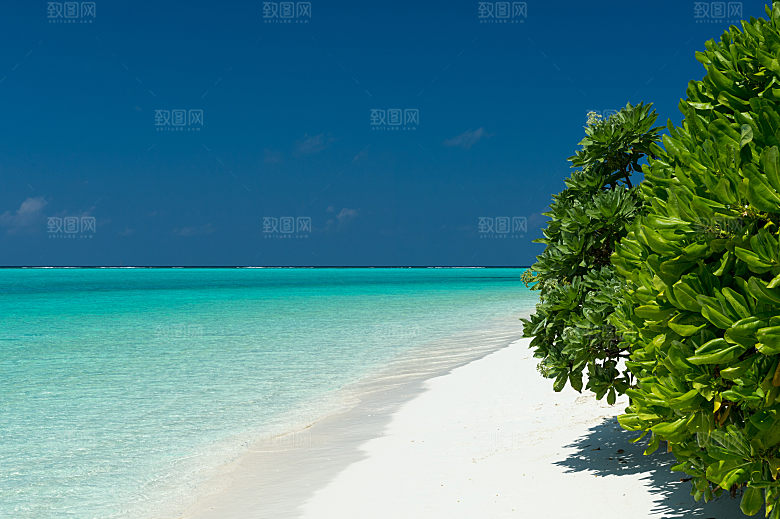 高清海景海滩沙滩海边大海蓝色海洋海岸素材