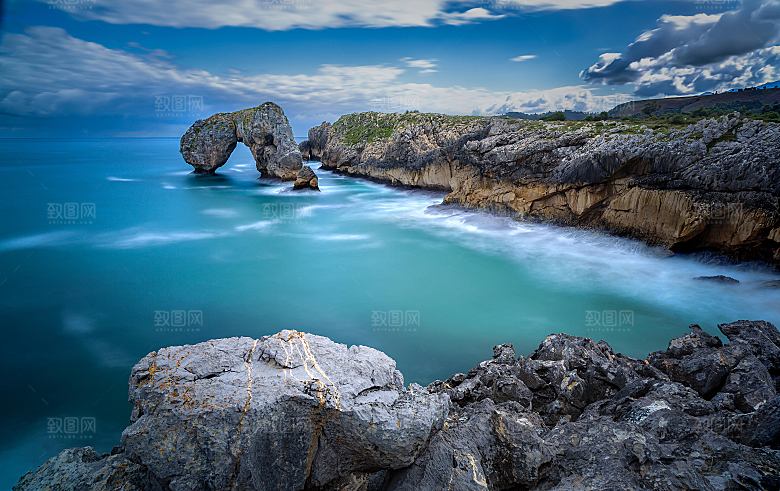 海景海滩沙滩海边大海蓝色海洋石拱门素材