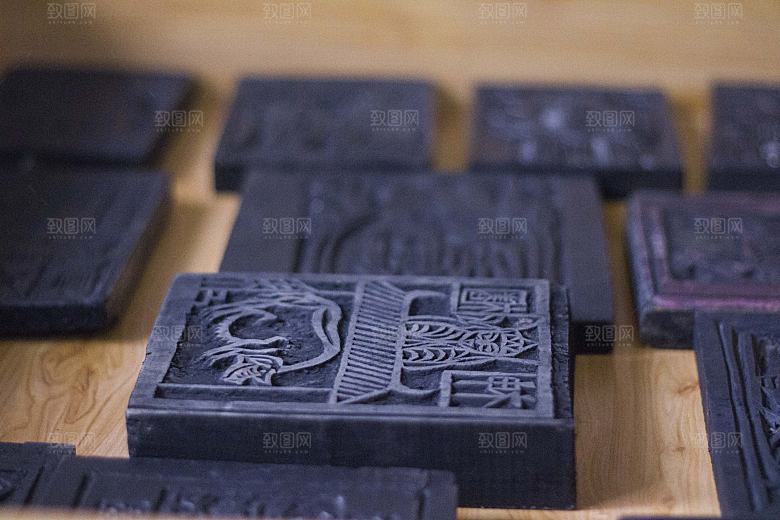 云南非遗甲马制作图