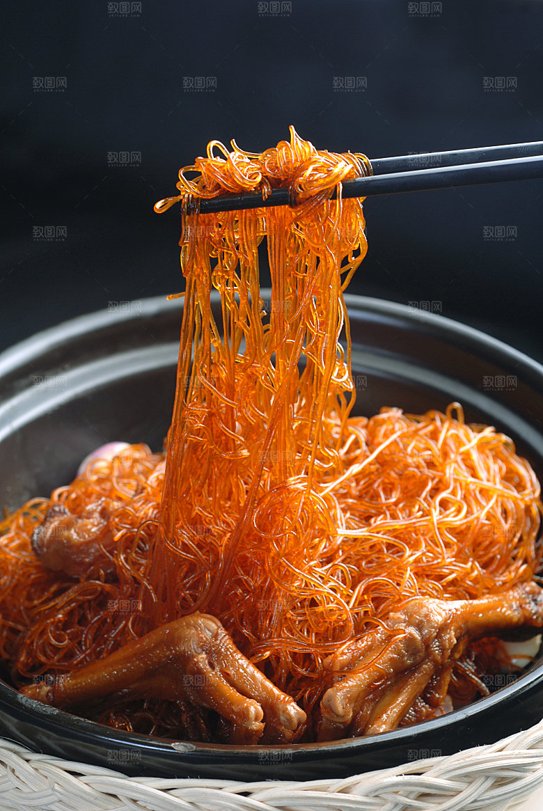 热-鹅掌粉丝煲图片设计素材