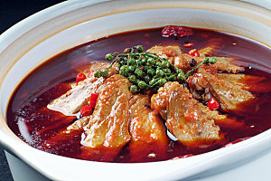 砂锅-红汤开味图片设计素材