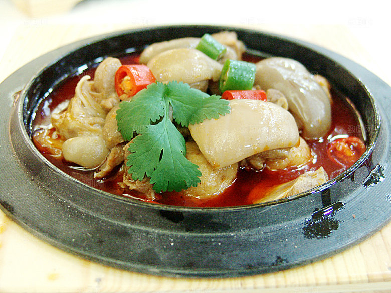石锅乳牛高清图片设计素材
