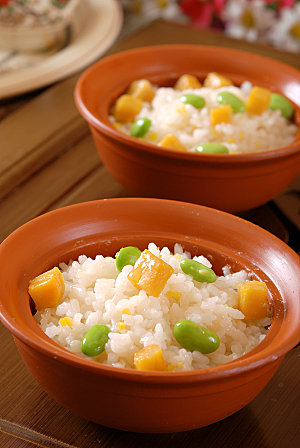 粗粮蒸米饭2盅高清图片设计素材