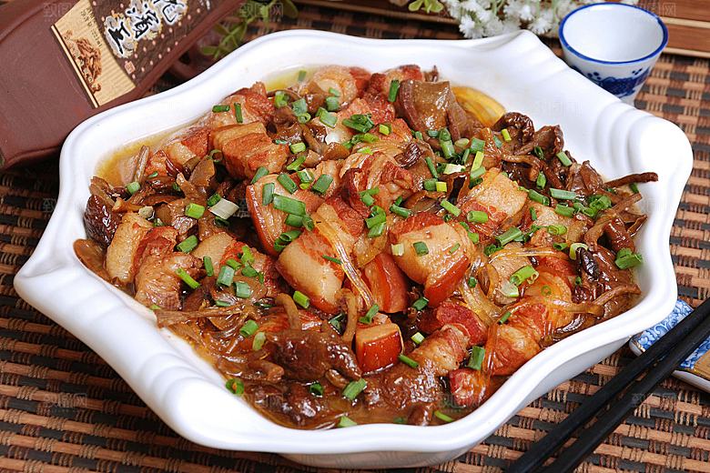 焖肉黄蘑粉高清图片设计素材